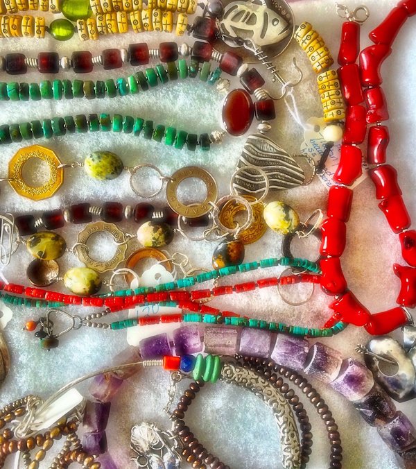 astuces pour prendre soin de vos bijoux et éviter qu'ils ne s'abîment